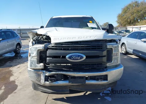 2017 Ford F-250 Xl из США, поврежденный, VIN 1FT7W2B6XHEF36575